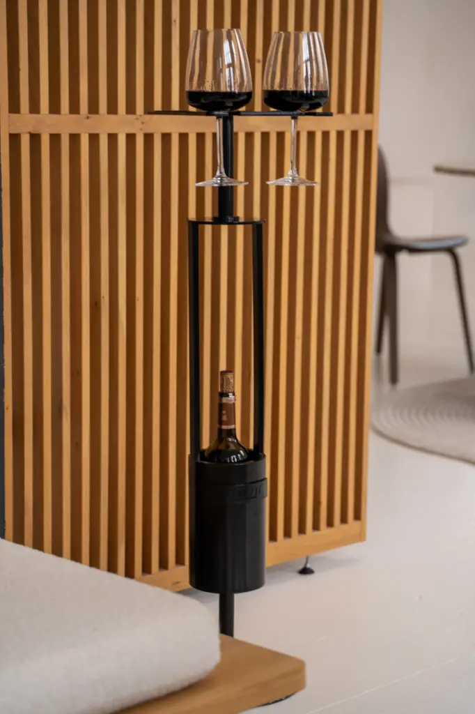 Kpsn, Vynette Wine Stand